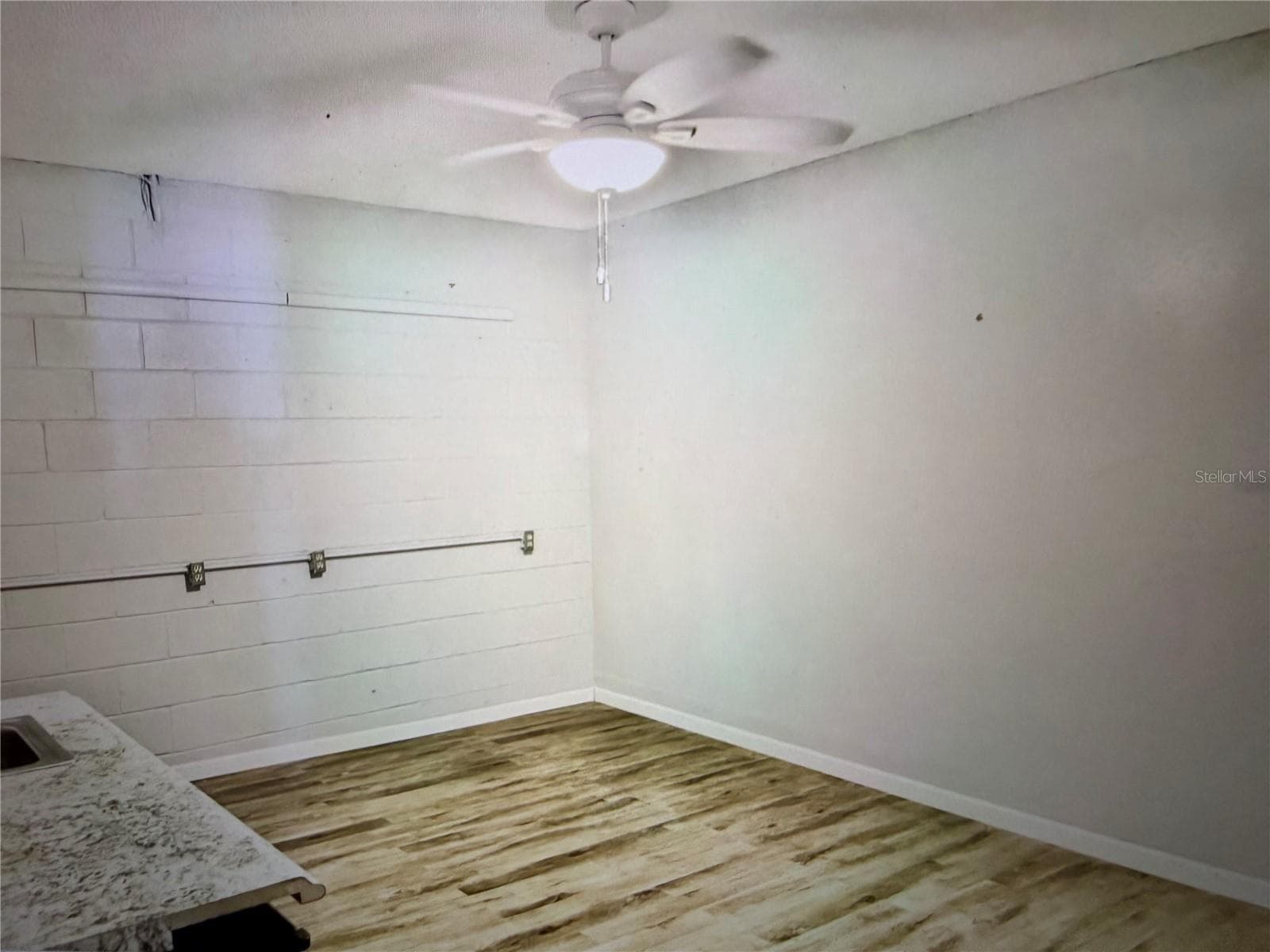 4TH BEDROOM (garage conversion) - 7912 ANTIBES CT, ORLANDO