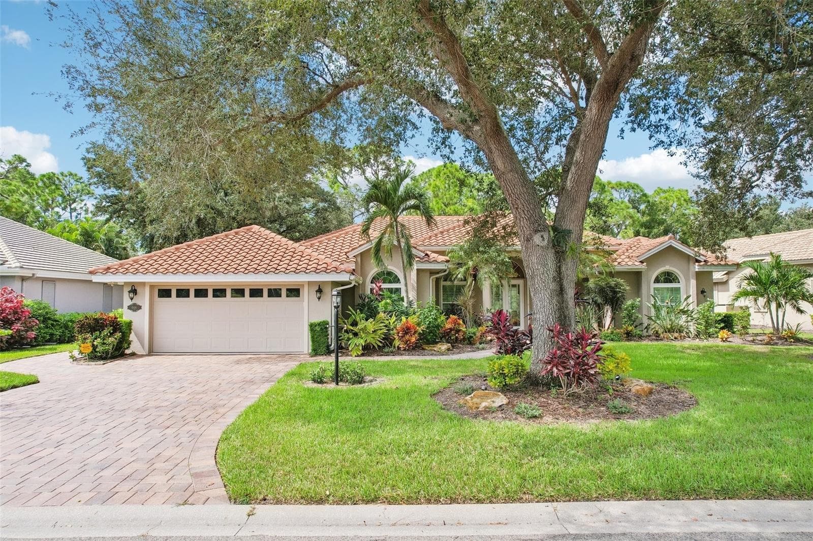 Single Family Residence at 444 FIELDSTONE DR, VENICE, photo 2 of 65
