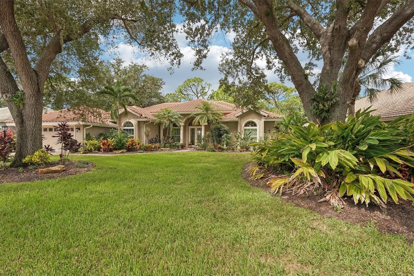 Single Family Residence at 444 FIELDSTONE DR, VENICE, photo 42 of 65