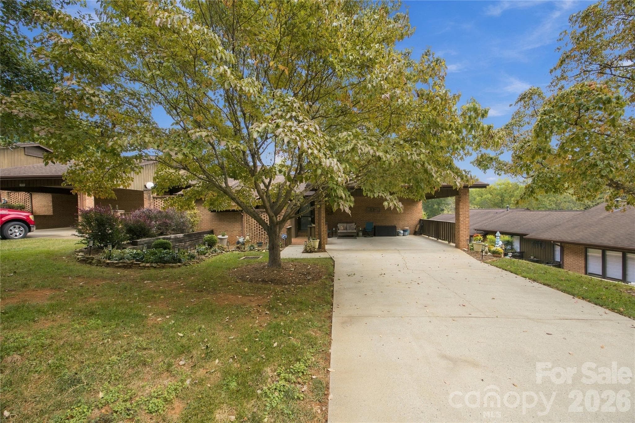 Condominium at 1334 Radio Road, Statesville, photo 3 of 36