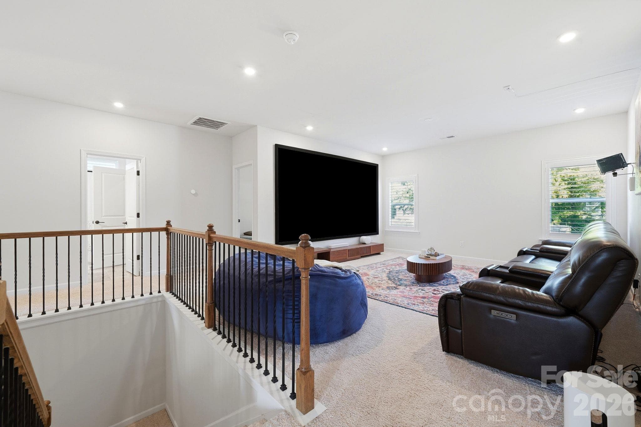 Single Family Residence at 6109 Sunspear Lane, Charlotte, photo 19 of 45