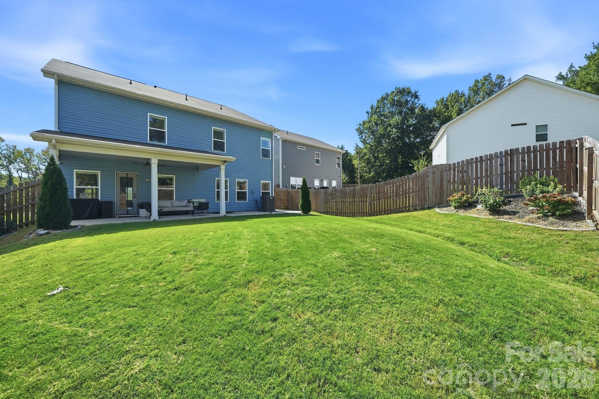 Single Family Residence at 6109 Sunspear Lane, Charlotte, photo 36 of 45