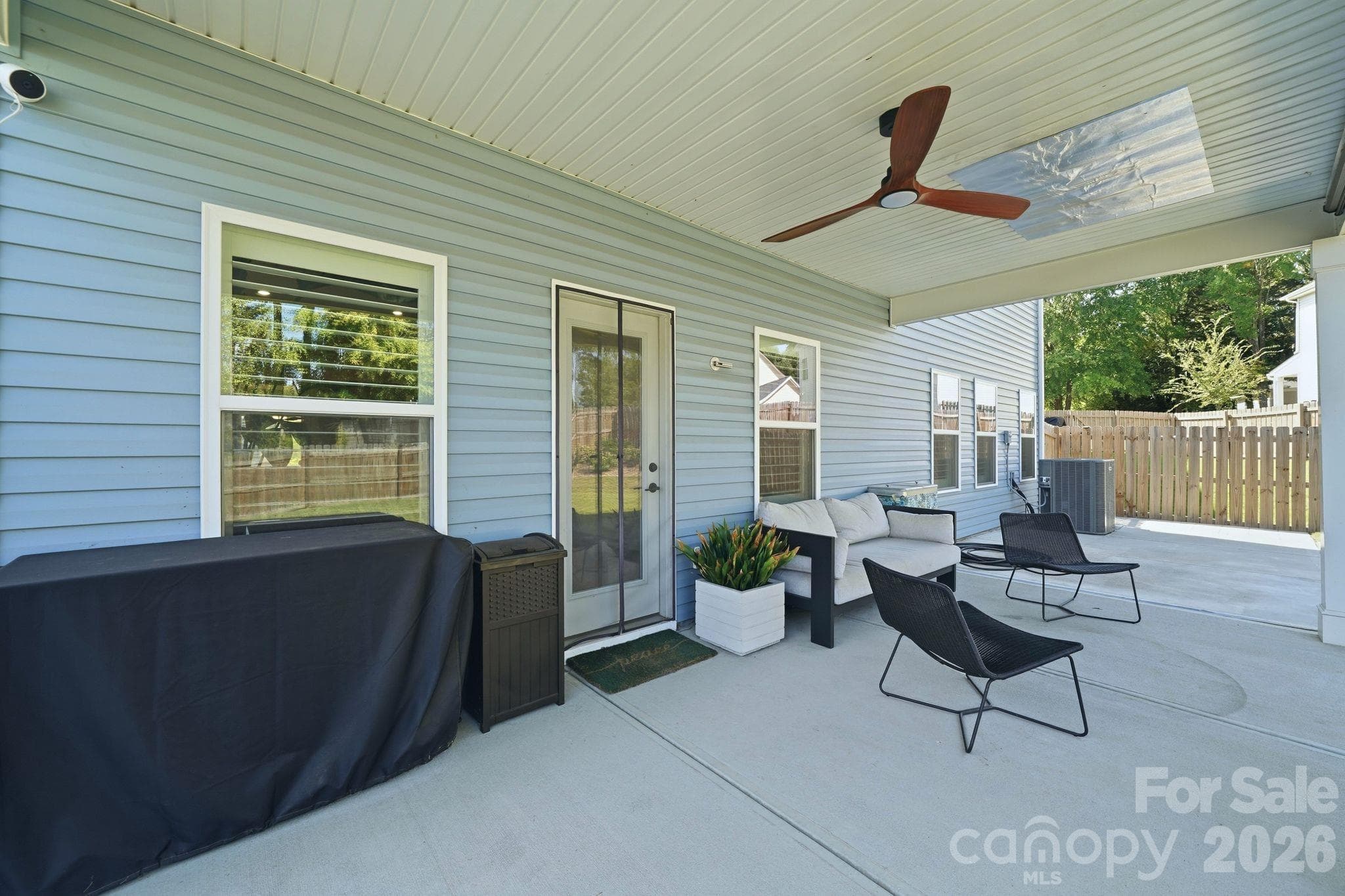 Single Family Residence at 6109 Sunspear Lane, Charlotte, photo 32 of 43