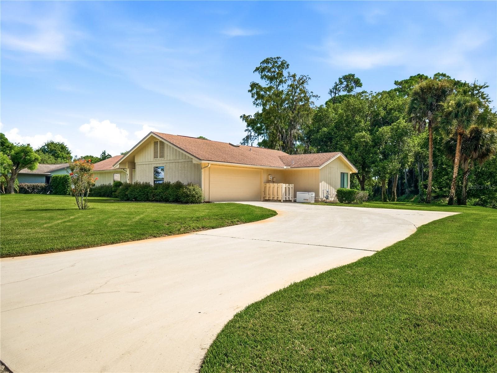 Single Family Residence at 429 SWEET BAY AVE, NEW SMYRNA BEACH, photo 2 of 54