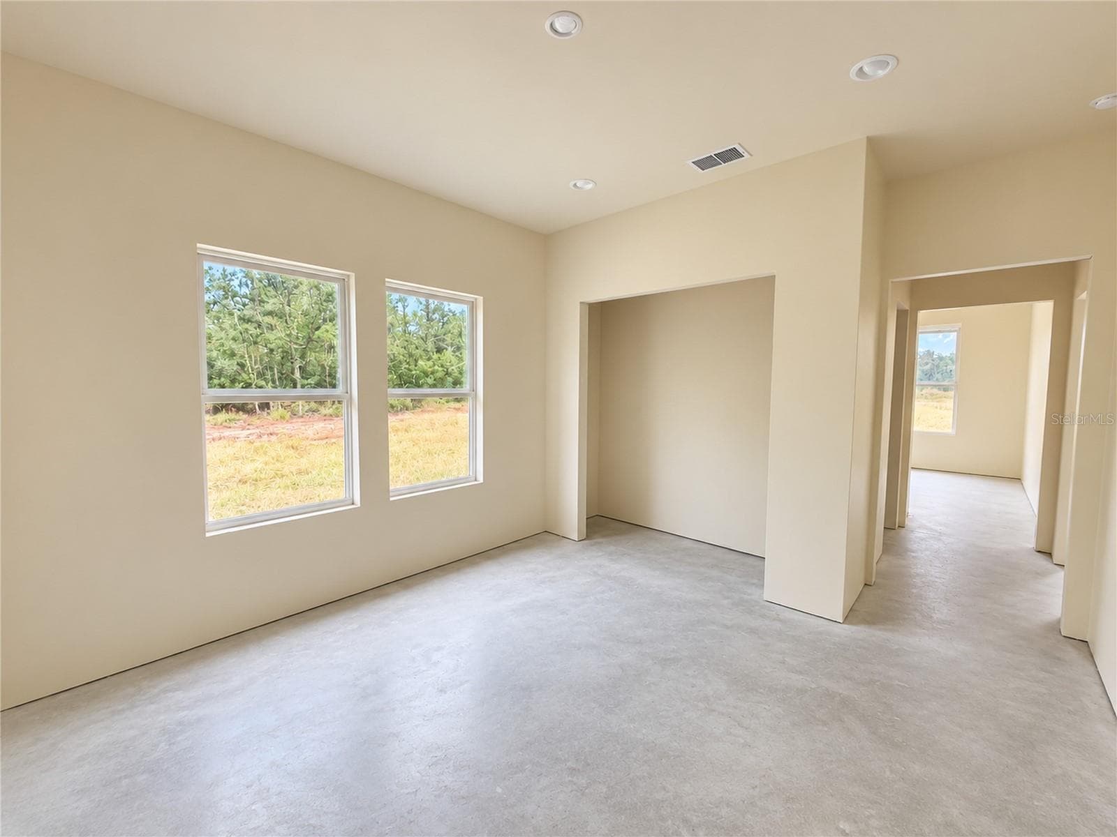 Single Family Residence at 5025 SW 179TH PL, OCALA, photo 4 of 28