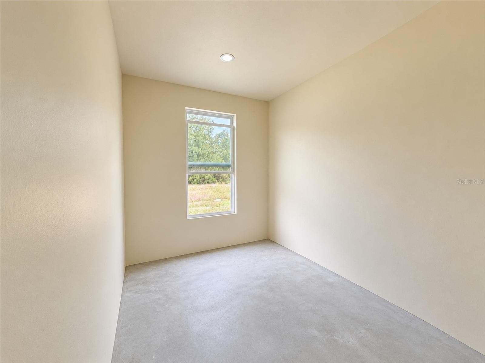 Single Family Residence at 5025 SW 179TH PL, OCALA, photo 5 of 28