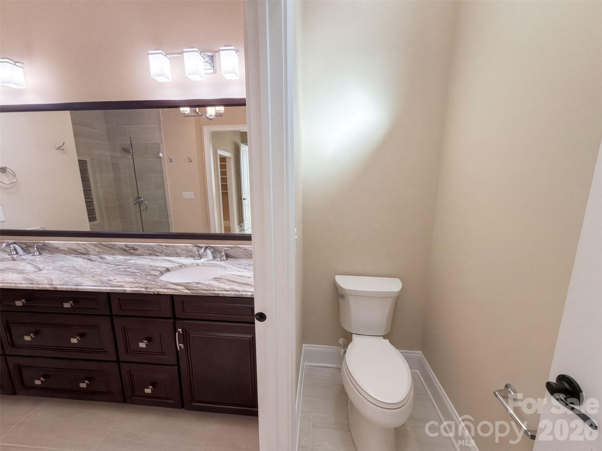 Single Family Residence at 14629 Glen Valley Court, Charlotte, photo 17 of 31