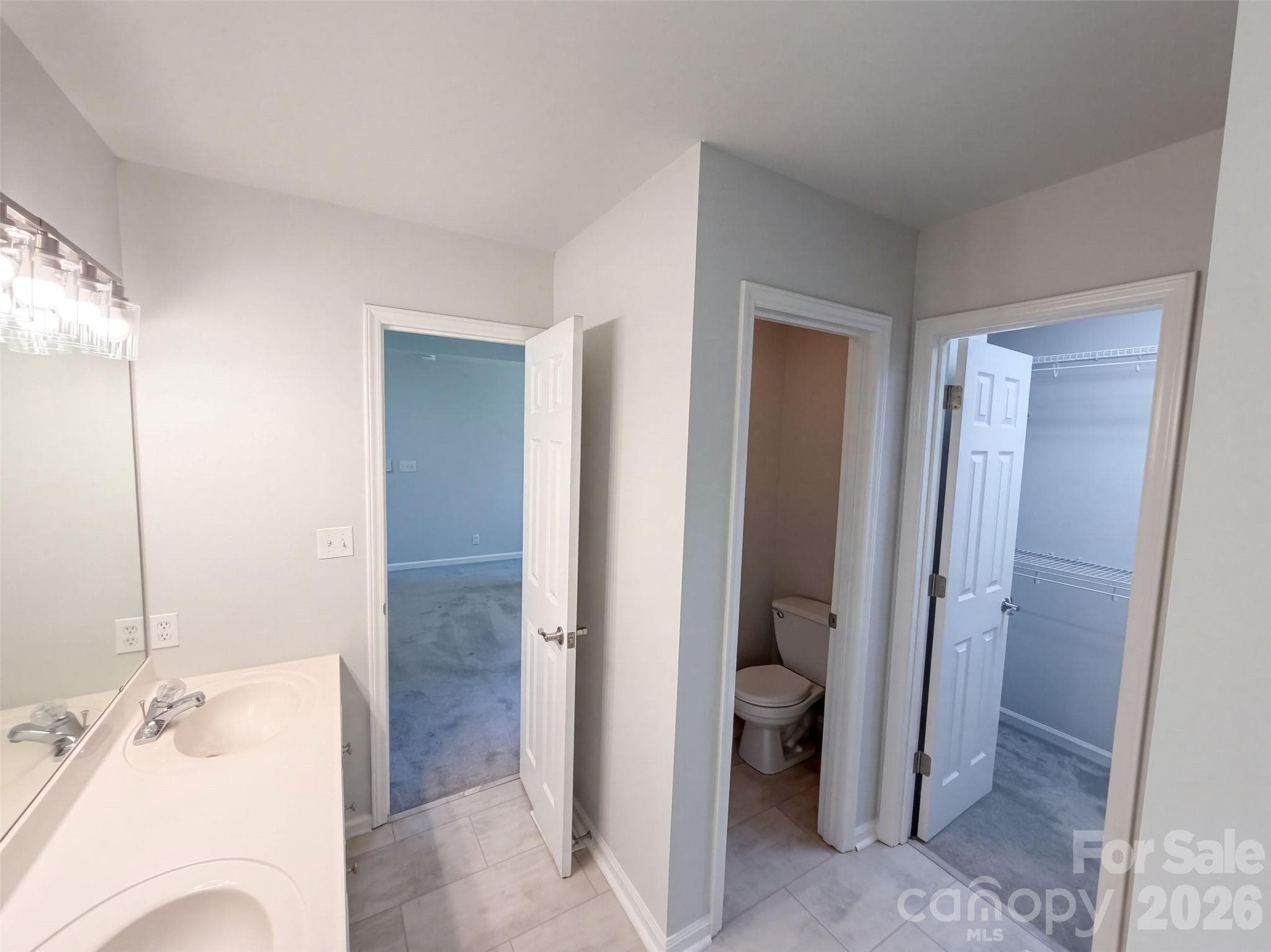 Single Family Residence at 1104 Thoroughbred Place NW, Concord, photo 10 of 17