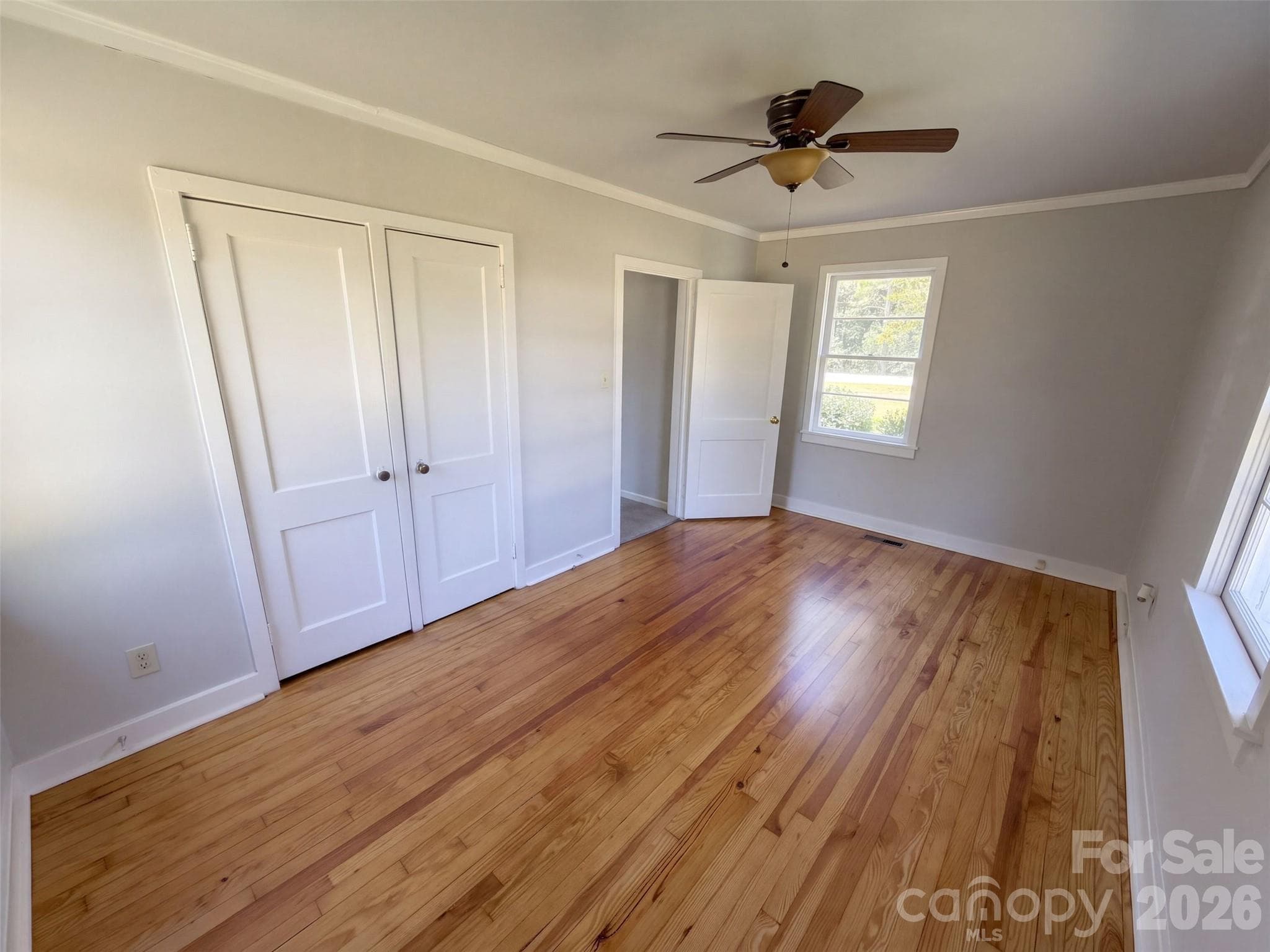 Single Family Residence at 521 Grace Avenue, Lancaster, photo 10 of 13