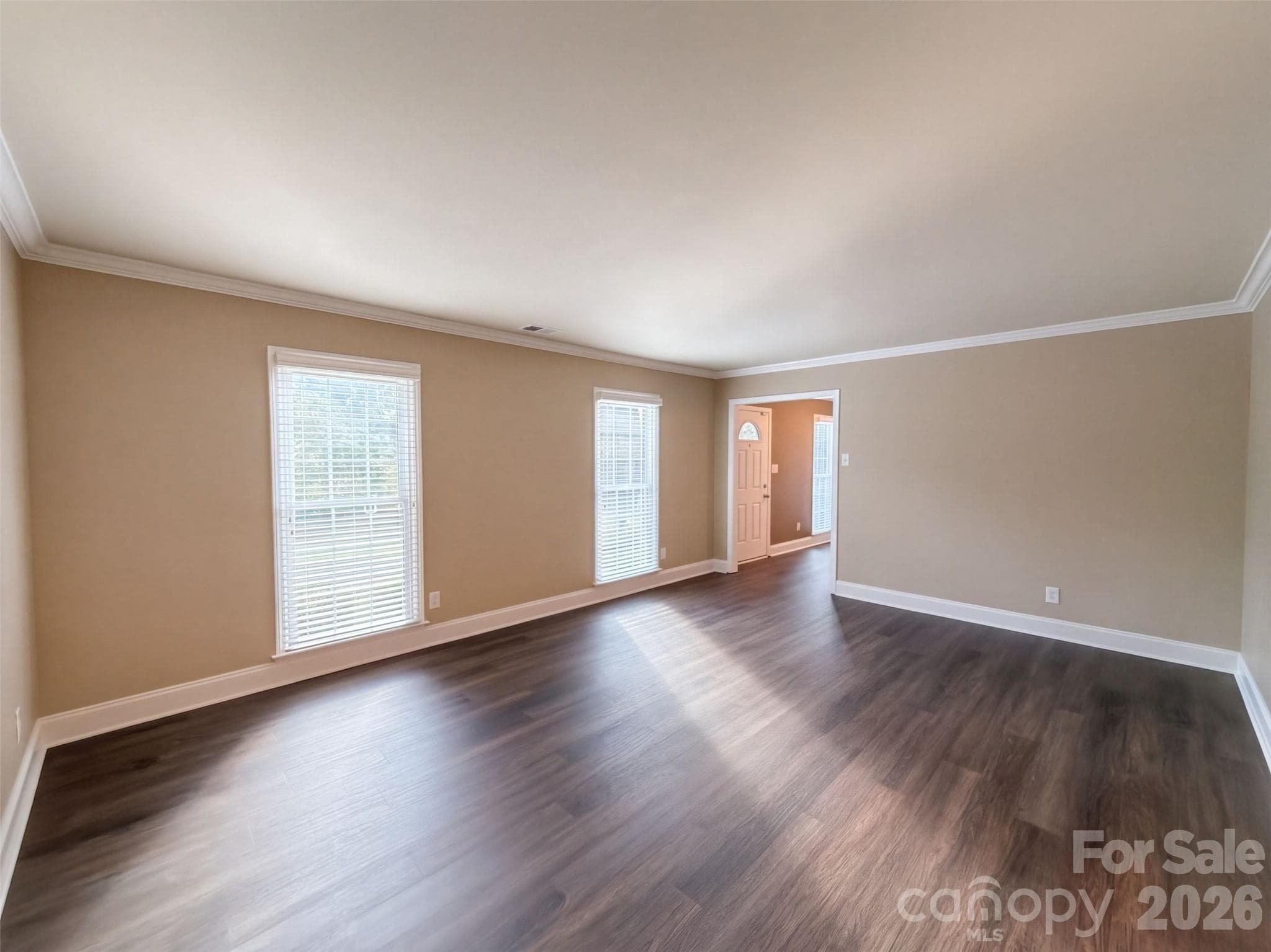 Single Family Residence at 201 Wainsley Place, Matthews, photo 8 of 28