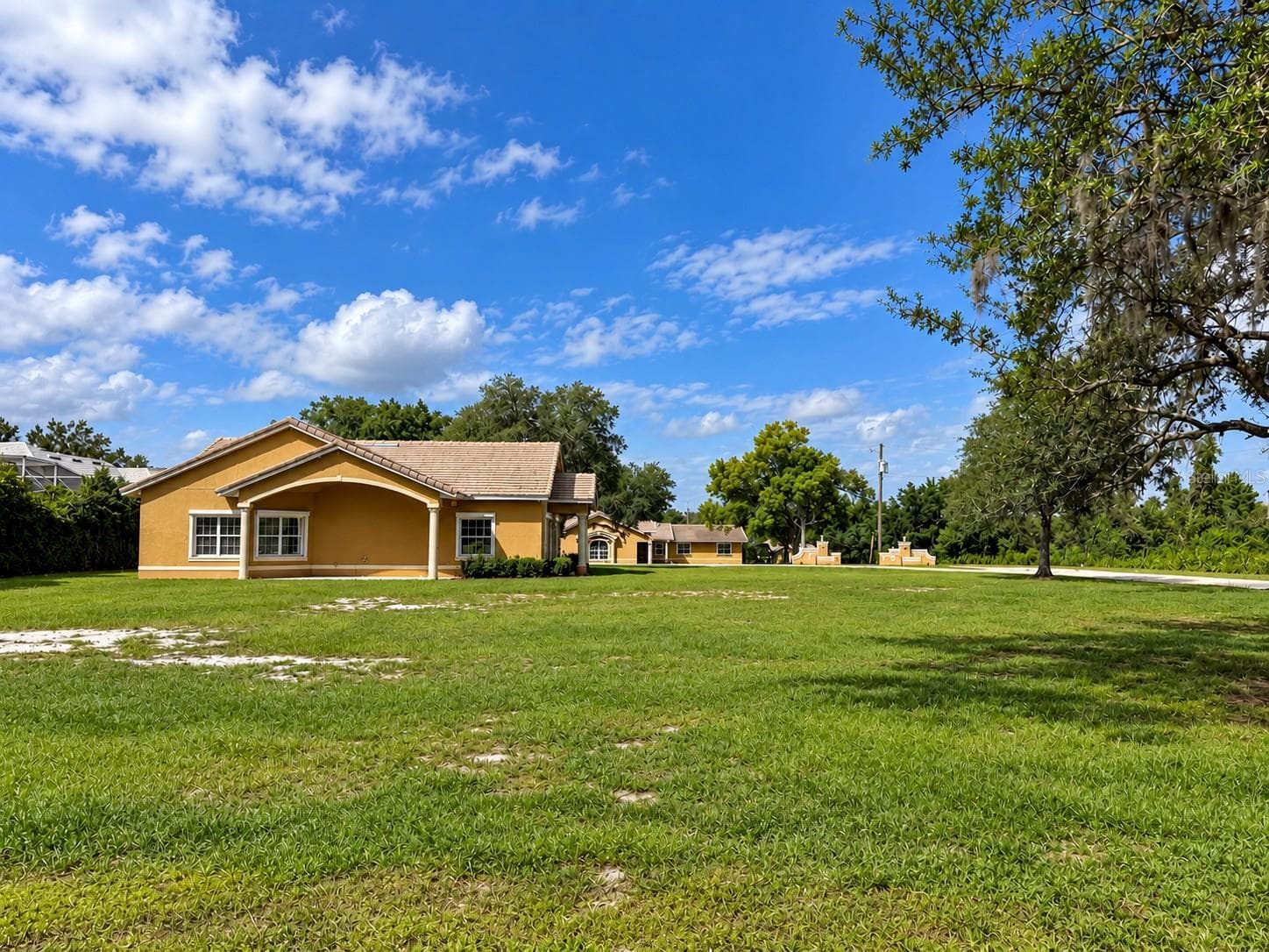 Single Family Residence at 4200 & 4210 S HIAWASSEE RD, ORLANDO, photo 45 of 57