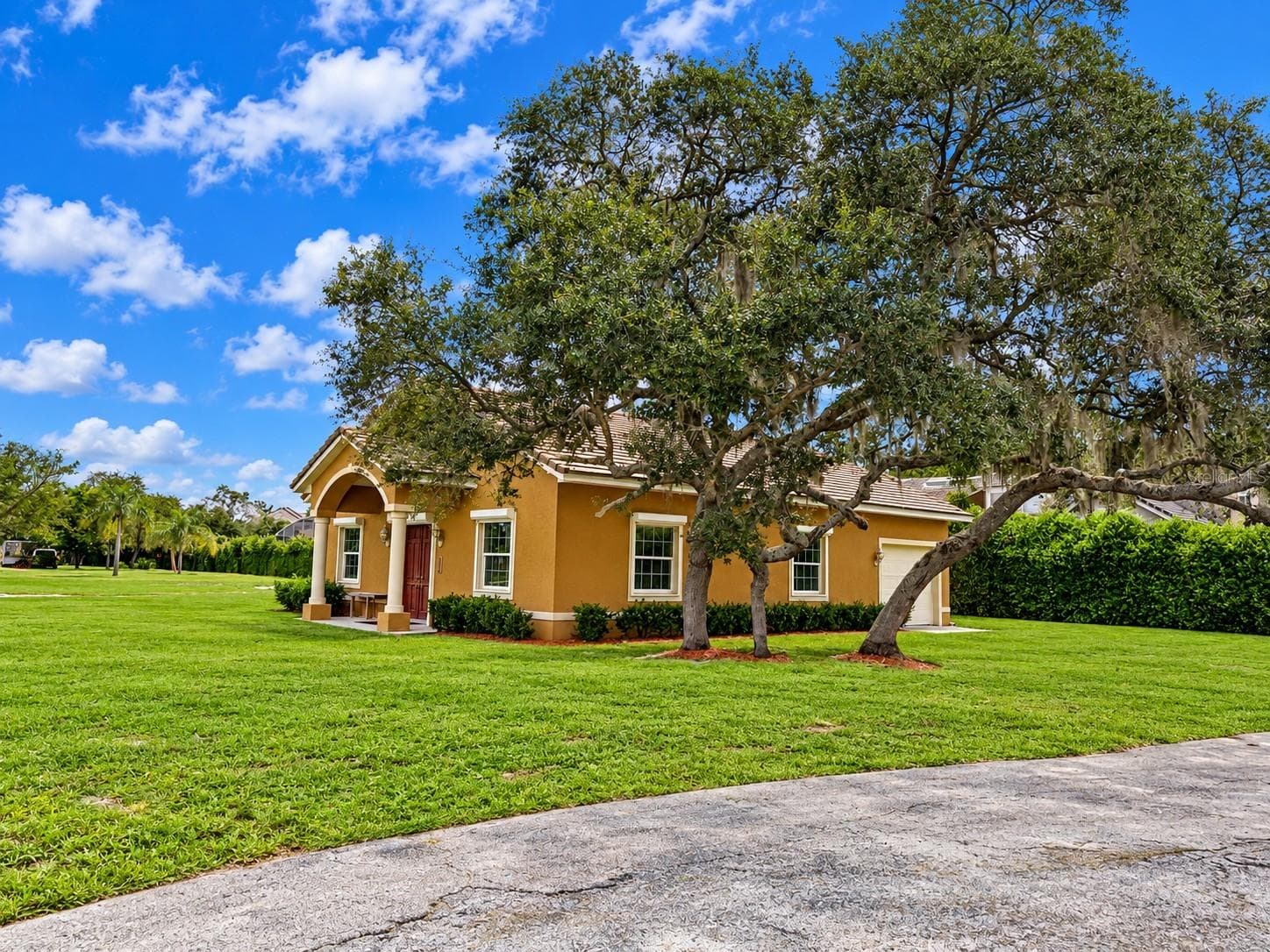 Single Family Residence at 4200 & 4210 S HIAWASSEE RD, ORLANDO, photo 46 of 57