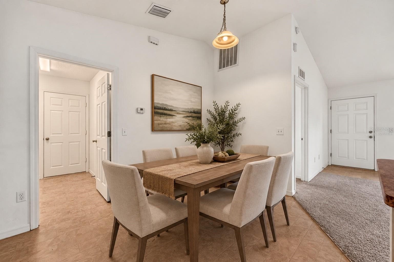 Virtually Staged - 213 OAK LN, OCALA