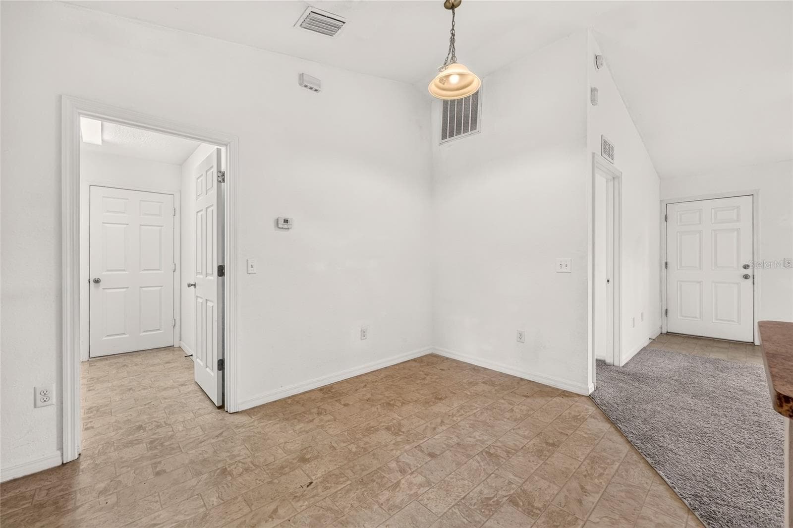 Single Family Residence at 213 OAK LN, OCALA, photo 9 of 31