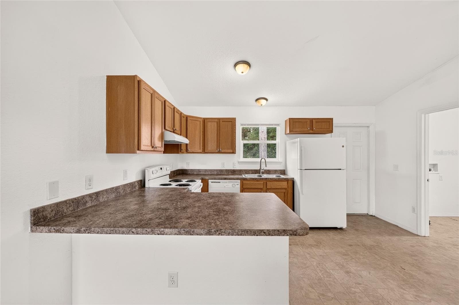 Single Family Residence at 213 OAK LN, OCALA, photo 13 of 31