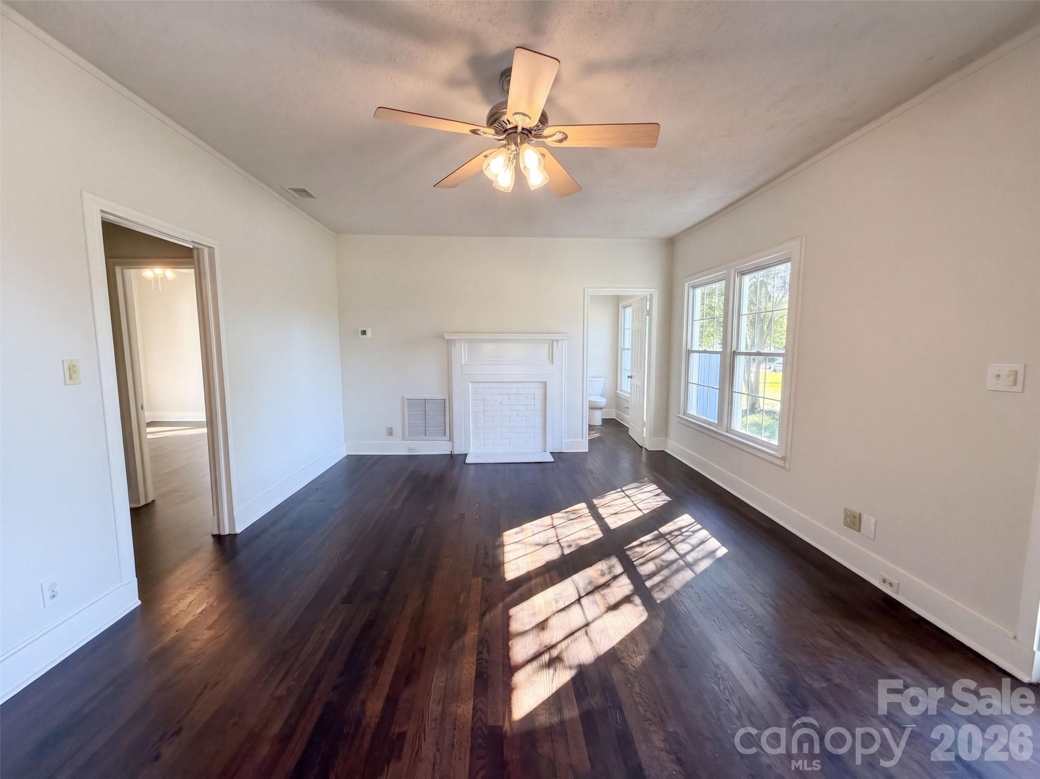 Single Family Residence at 208 Pressly Street, Clover, photo 3 of 15
