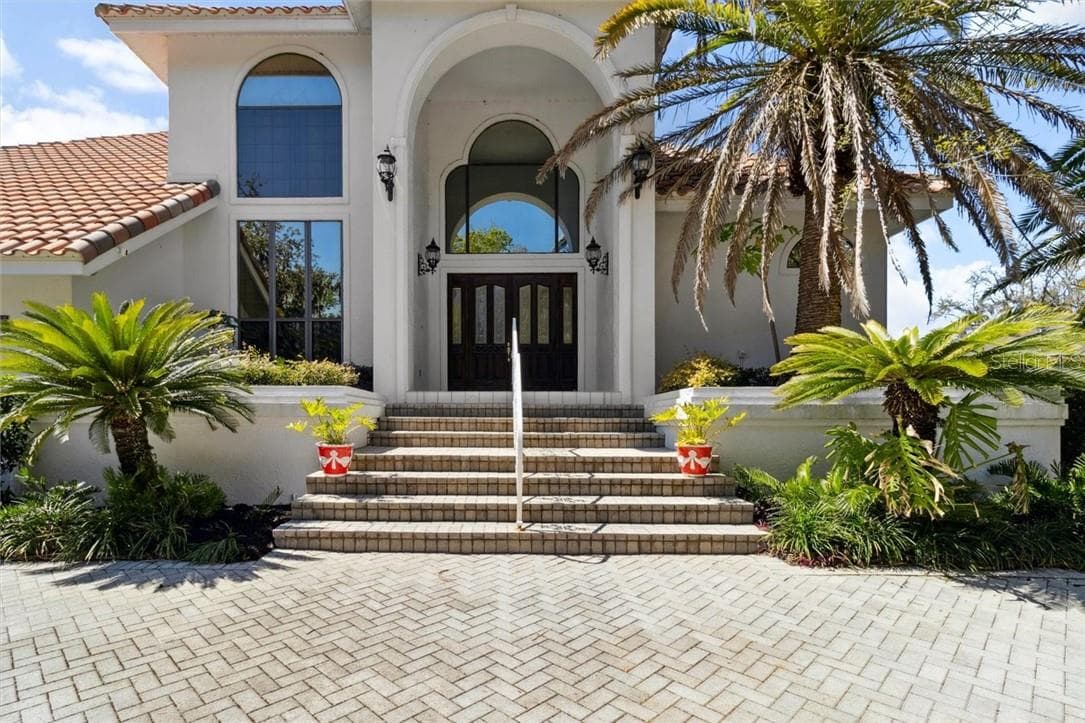 Single Family Residence at 1128 N Circle Drive, Crystal River FL 34429, Crystal River, photo 2 of 52