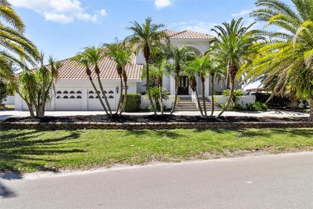 Single Family Residence at 1128 N Circle Drive, Crystal River FL 34429, Crystal River, photo 23 of 52