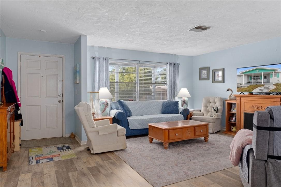 Single Family Residence at 83 S Harrison ST, BEVERLYHILLS FL 34465, Beverly Hills, photo 8 of 37