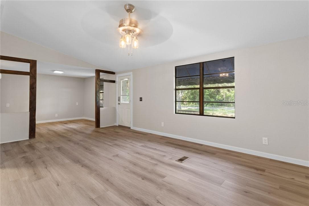 Residential at 3305 S Alabama AVE, HOMOSASSA FL 34448, photo 10 of 46
