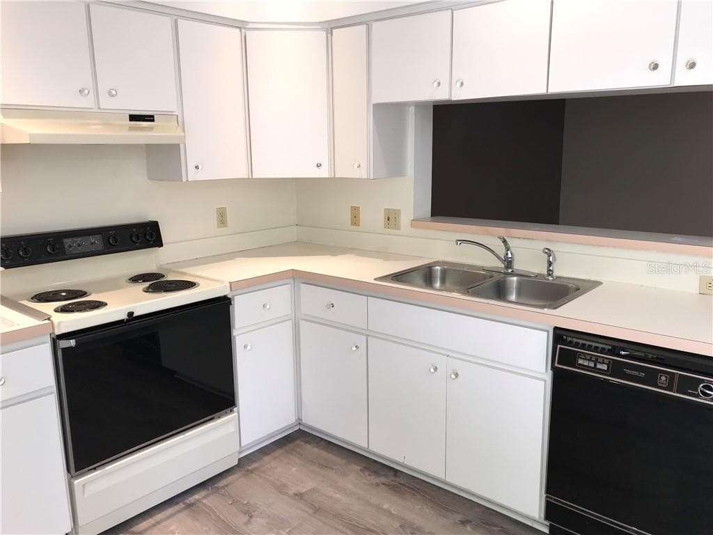 Condominium at 11055 W Harbor Watch LOOP, CRYSTALRIVER FL 34428, Crystal River, photo 11 of 27
