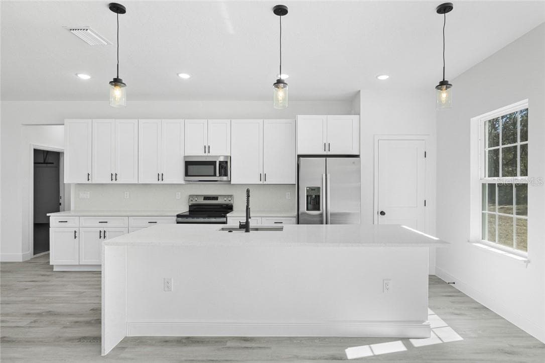 Single Family Residence at 144 W Ruska PL, CITRUSSPRINGS FL 34434, Citrus Springs, photo 2 of 8