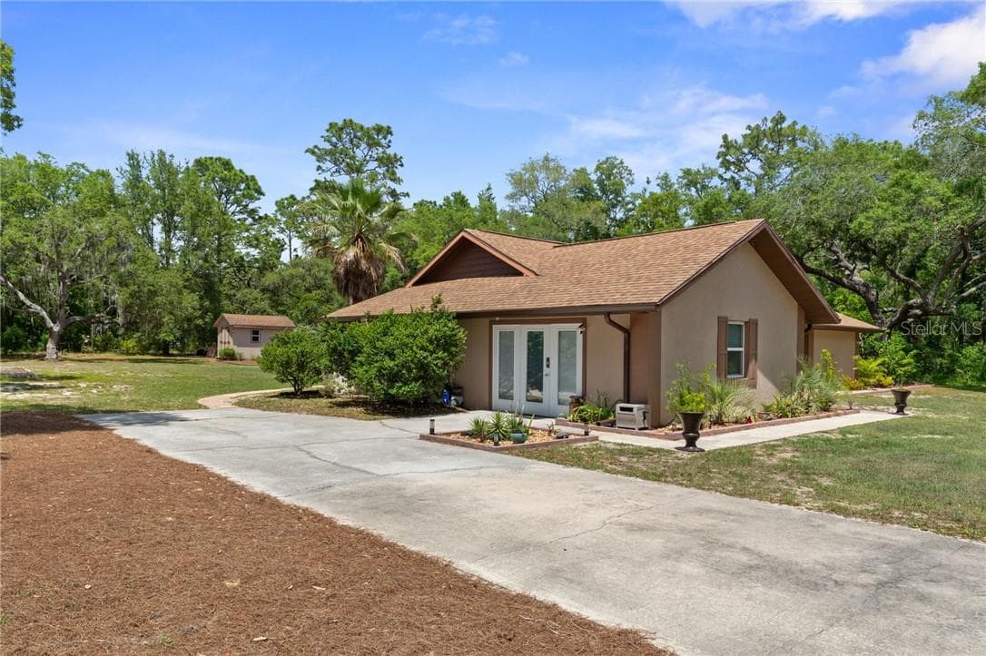 Single Family Residence at 807 W National ST, HERNANDO FL 34442, Hernando, photo 4 of 65