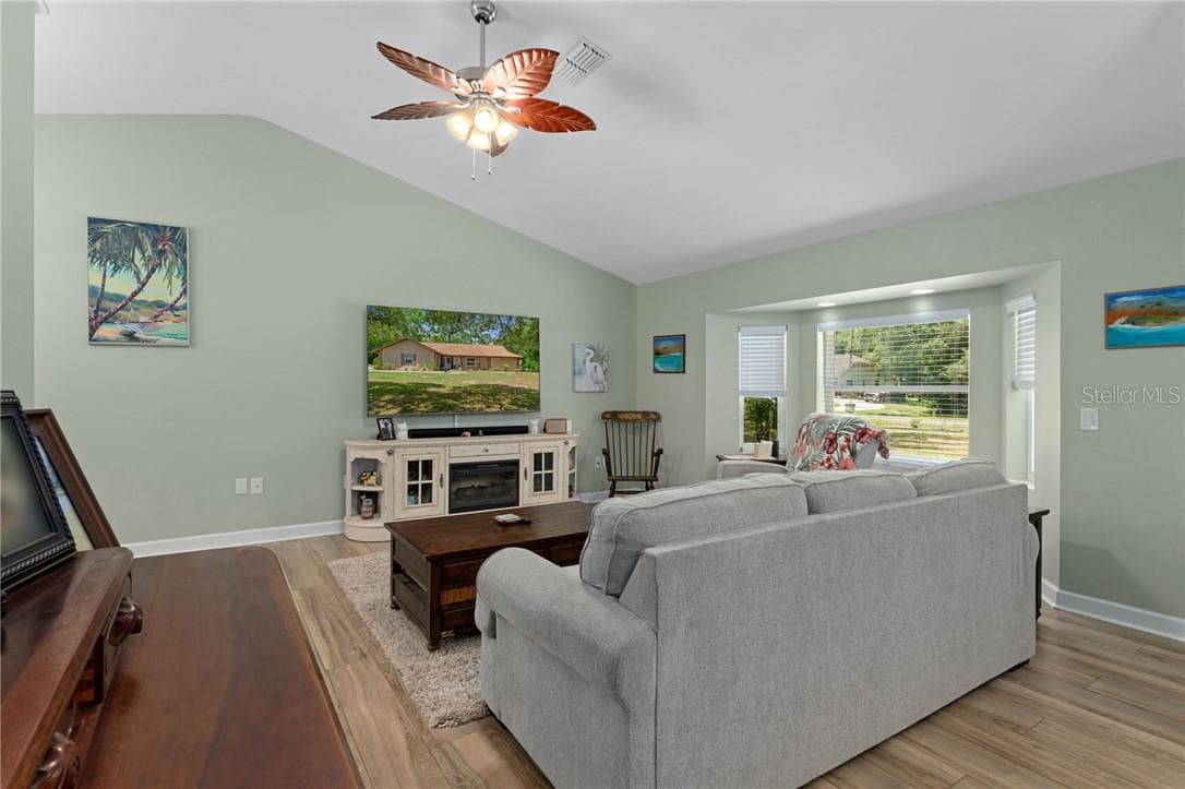 Single Family Residence at 807 W National ST, HERNANDO FL 34442, Hernando, photo 8 of 65