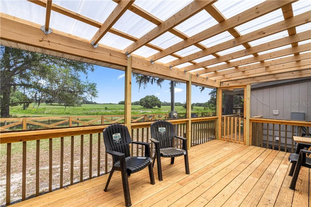 New screened deck - 22535 SW 117 ST, DUNNELLON FL 34431, Dunnellon