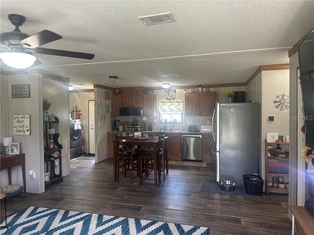 Residential at 7203 W Brady LN, HOMOSASSA FL 34446, photo 6 of 45