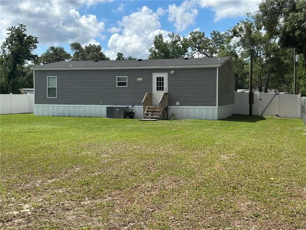 Residential at 7203 W Brady LN, HOMOSASSA FL 34446, photo 38 of 45