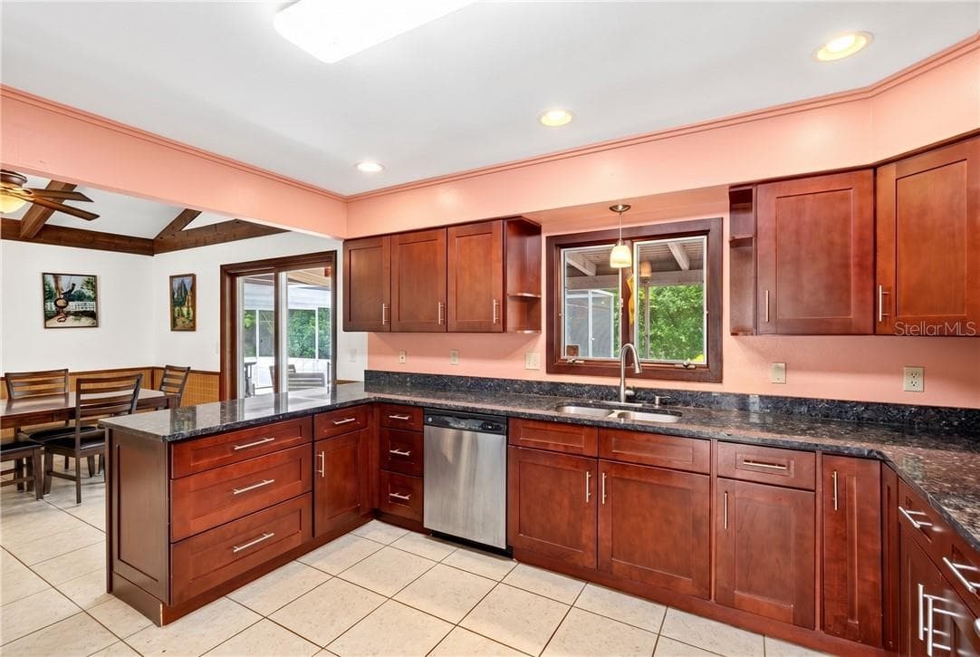 Single Family Residence at 10848 N Dragonis DR, CITRUSSPRINGS FL 34433, Citrus Springs, photo 15 of 39