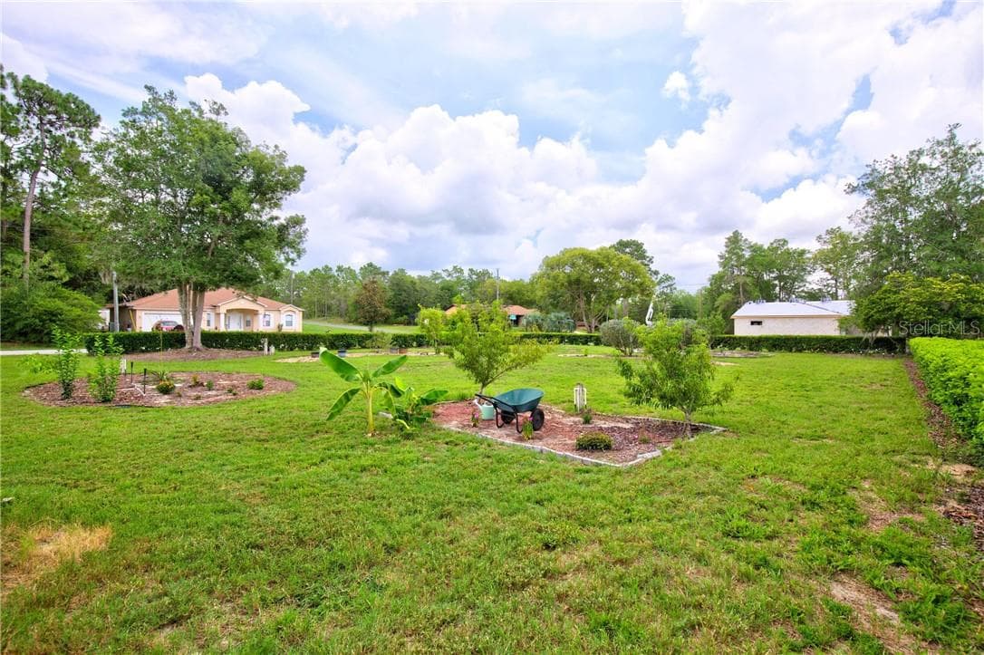 Single Family Residence at 10848 N Dragonis DR, CITRUSSPRINGS FL 34433, Citrus Springs, photo 37 of 39