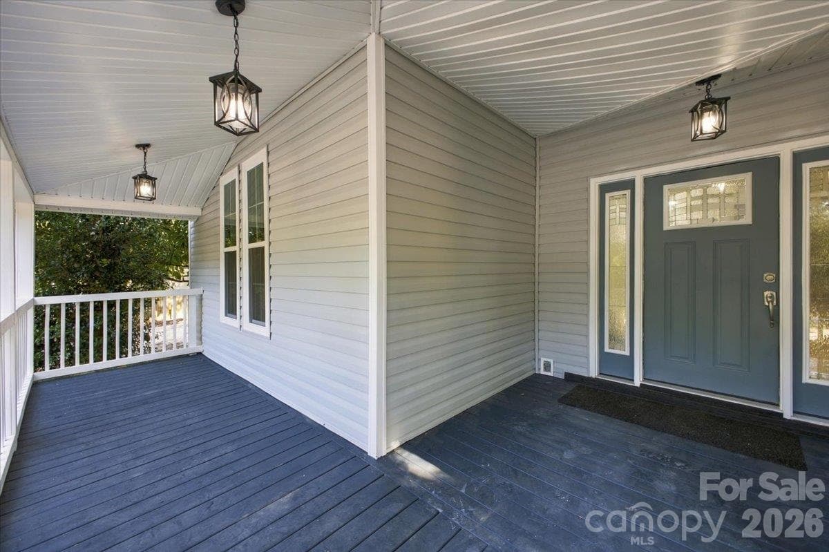 Single Family Residence at 315 Confederate Street, Fort Mill, photo 9 of 42