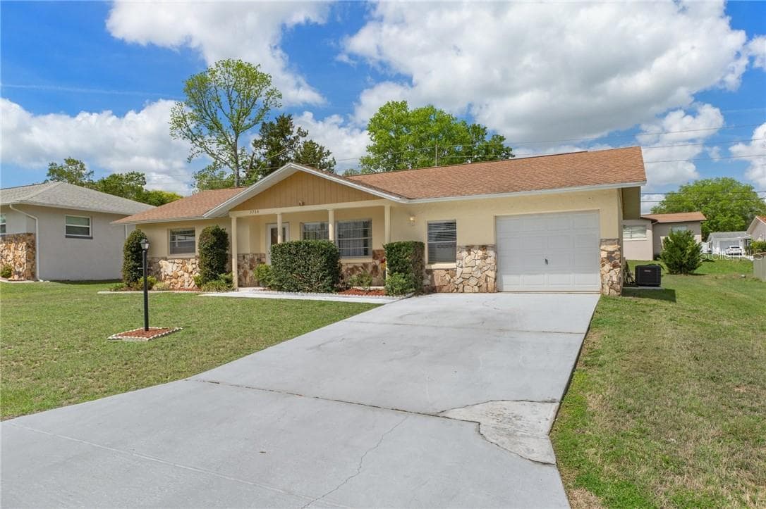 Single Family Residence at 3288 N Maidencane DR, BEVERLYHILLS FL 34465, Beverly Hills, photo 5 of 33