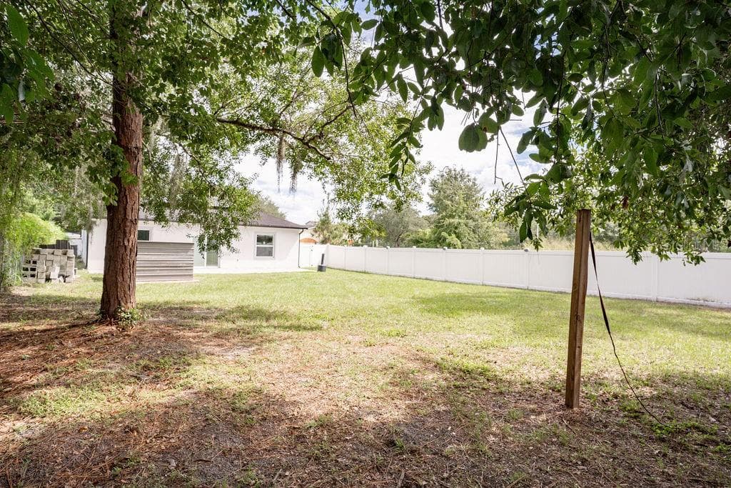 Single Family Residence at 1846 KNIGHT AVE, ORLANDO, photo 60 of 62