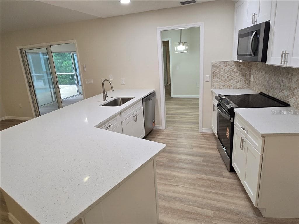 Single Family Residence at 371 N Kinglet AVE, HERNANDO FL 34442, Hernando, photo 11 of 34