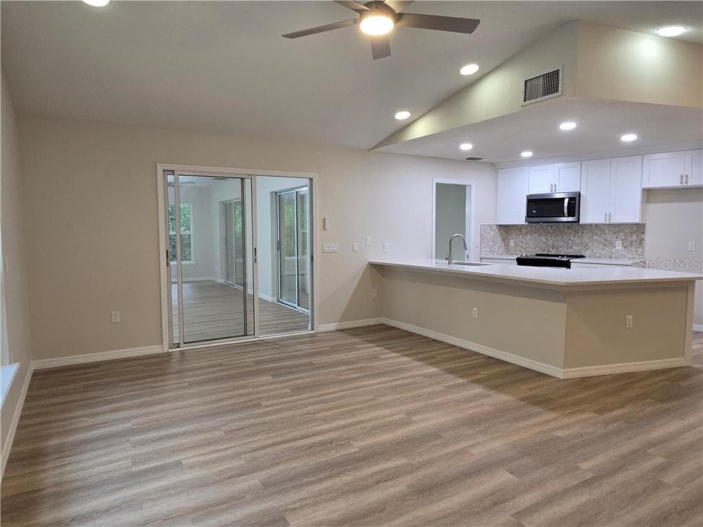 Single Family Residence at 371 N Kinglet AVE, HERNANDO FL 34442, Hernando, photo 12 of 34