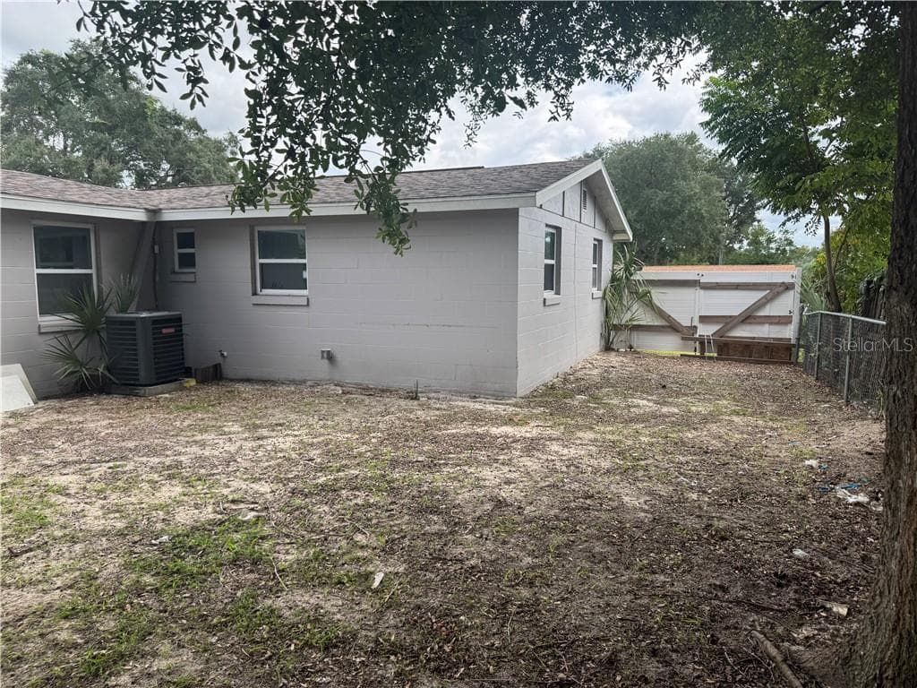 Single Family Residence at 3851 SW 147th Lane Road, OCALA FL 34473, Ocala, photo 6 of 31