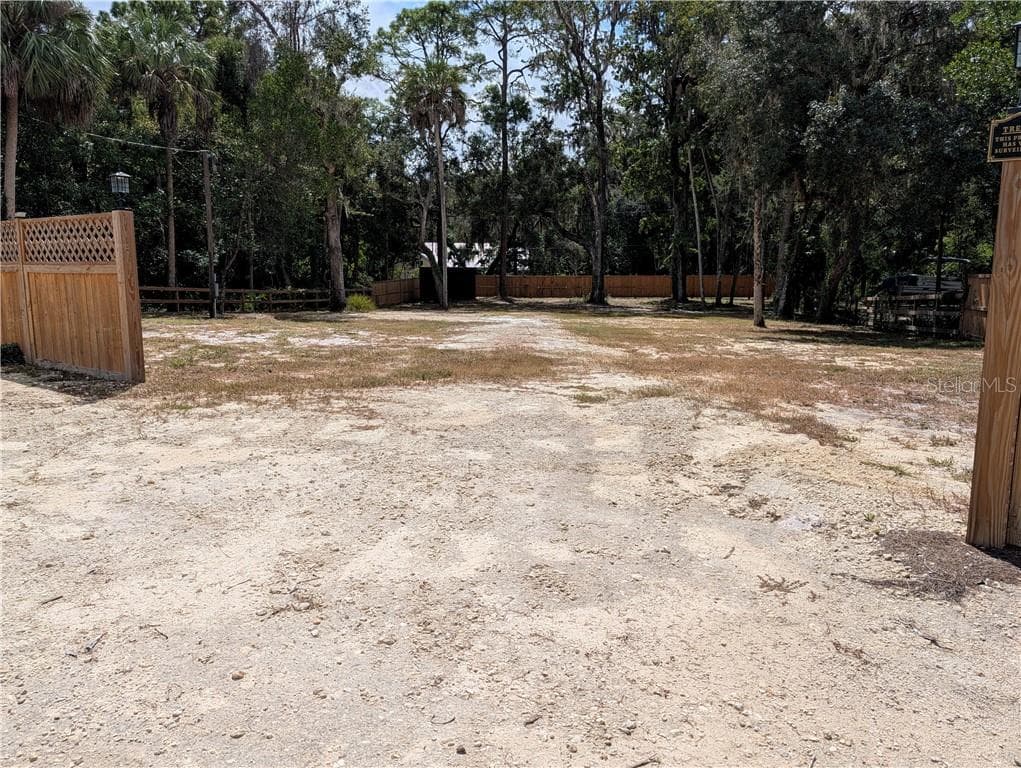 View from Palm Dr to Oak St - 34 Palm DR, INGLIS FL 34449