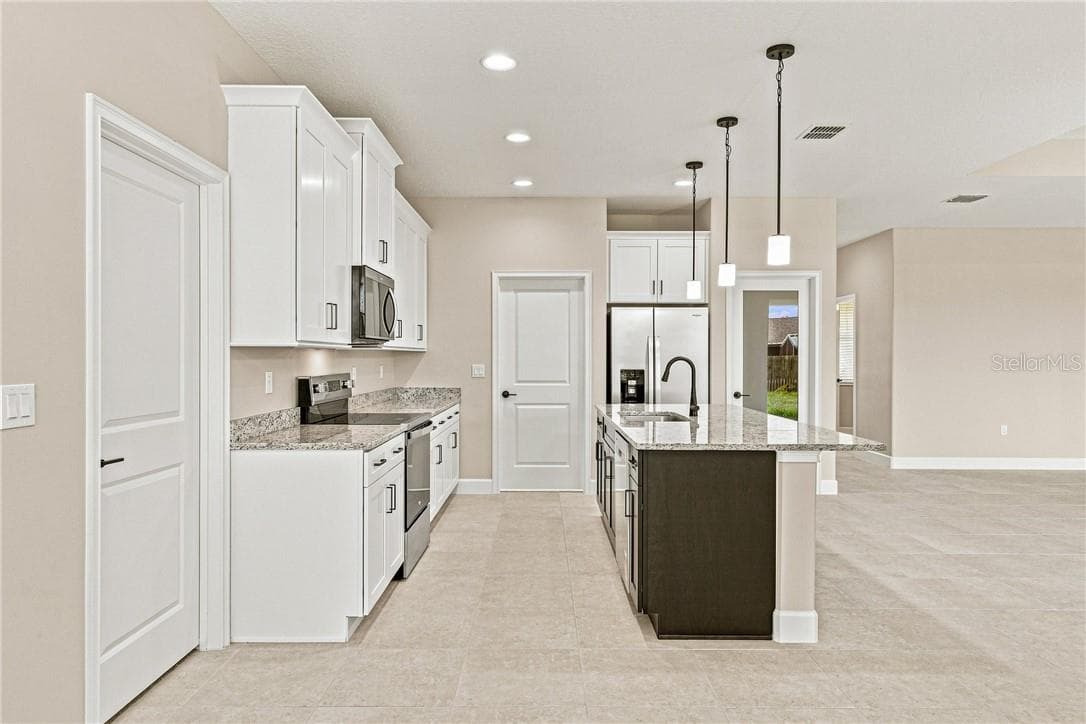 Single Family Residence at 2171 Fallon BLVD NE, PALMBAY FL 32907, Palm Bay, photo 18 of 45