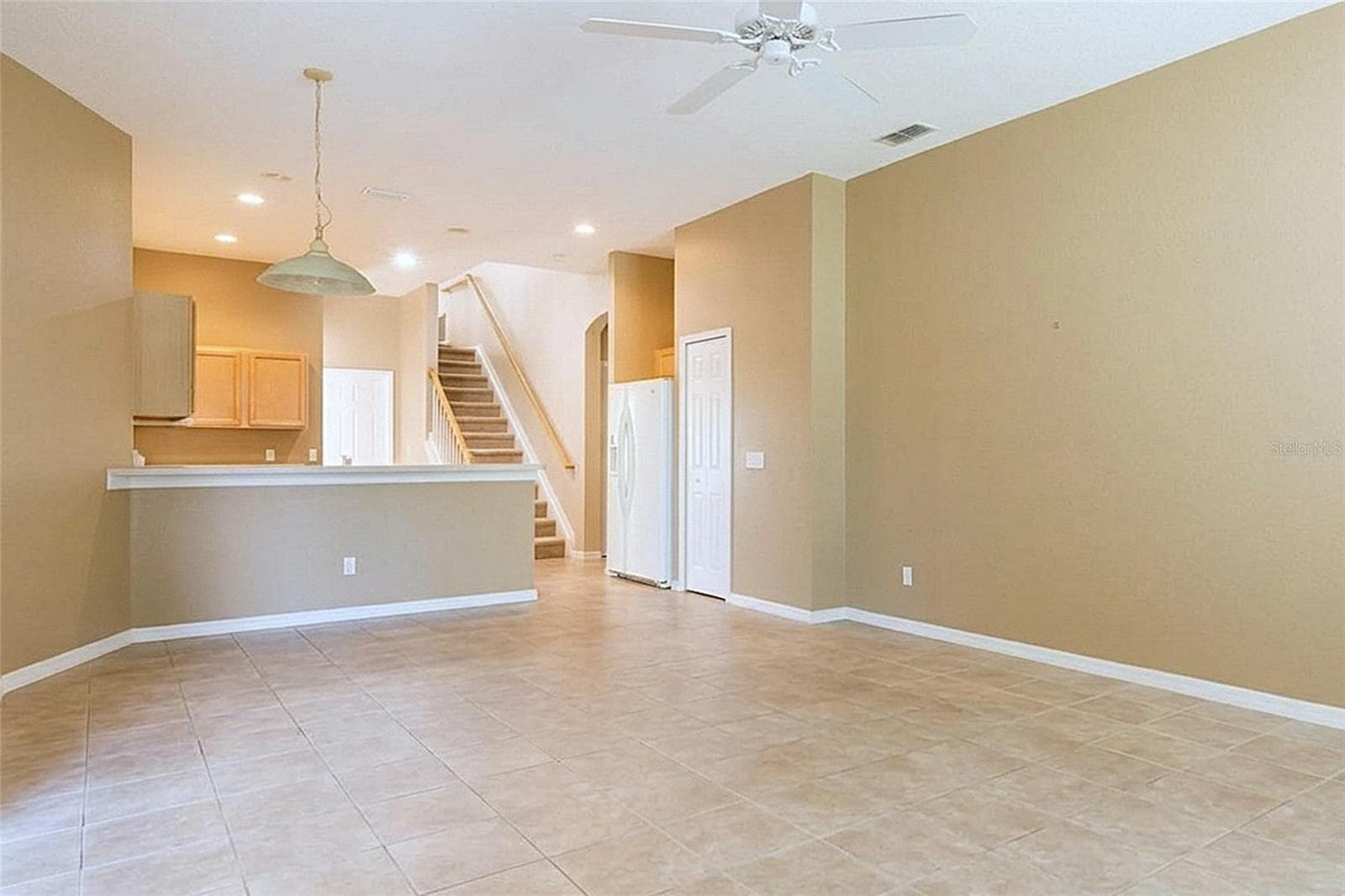 Single Family Residence at 2336 RYE GRASS LN, OVIEDO, photo 8 of 20