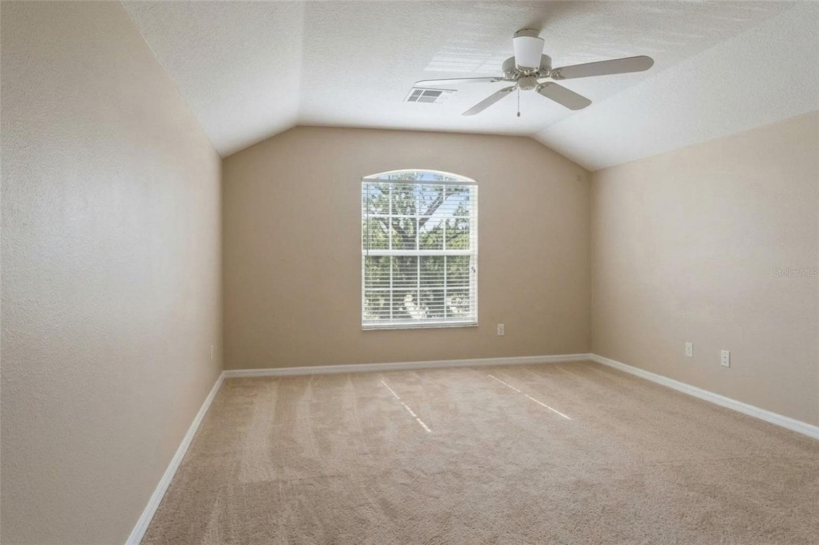 Single Family Residence at 2336 RYE GRASS LN, OVIEDO, photo 13 of 20