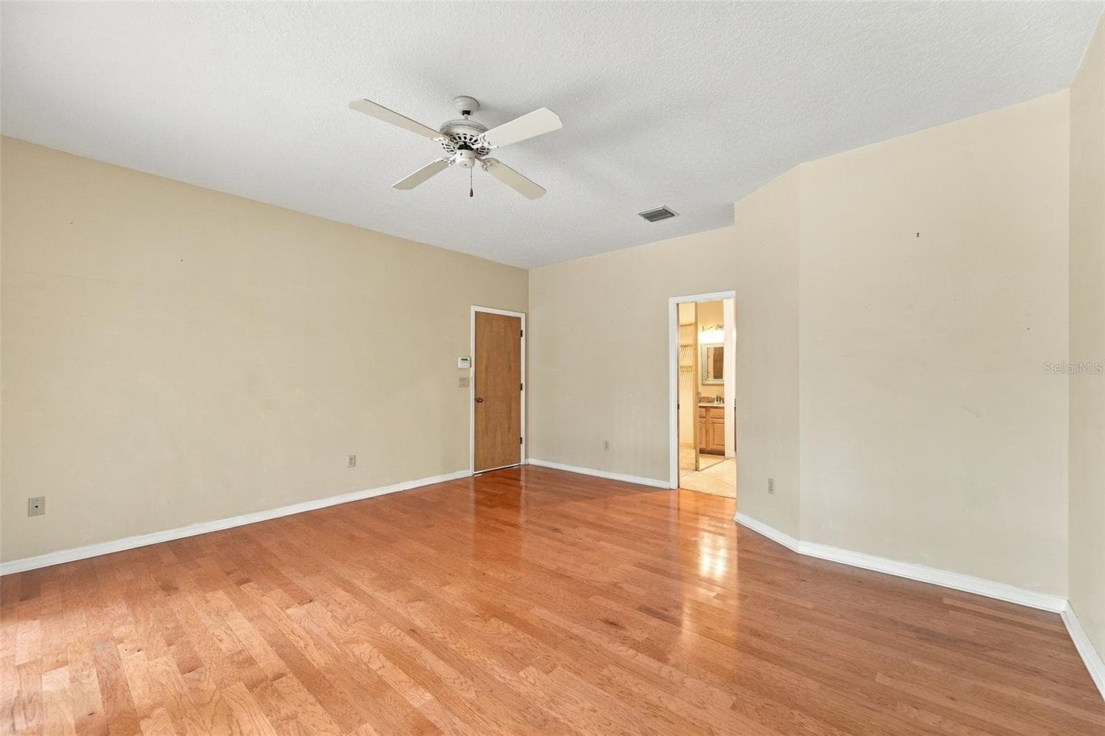 Single Family Residence at 400 PINE TREE RD, LAKE MARY, photo 12 of 50
