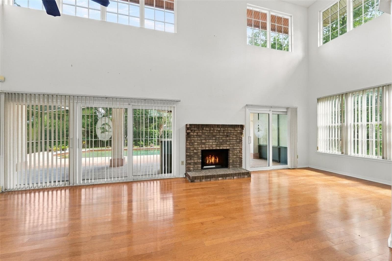 Single Family Residence at 400 PINE TREE RD, LAKE MARY, photo 13 of 50