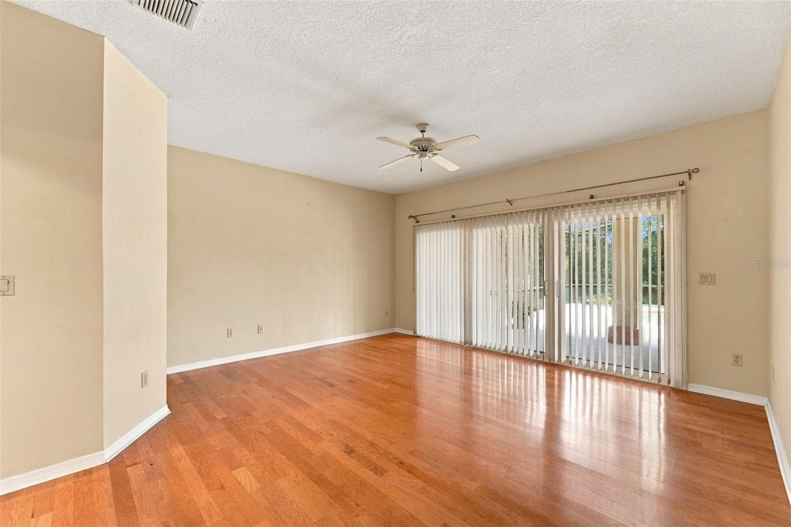Single Family Residence at 400 PINE TREE RD, LAKE MARY, photo 17 of 50