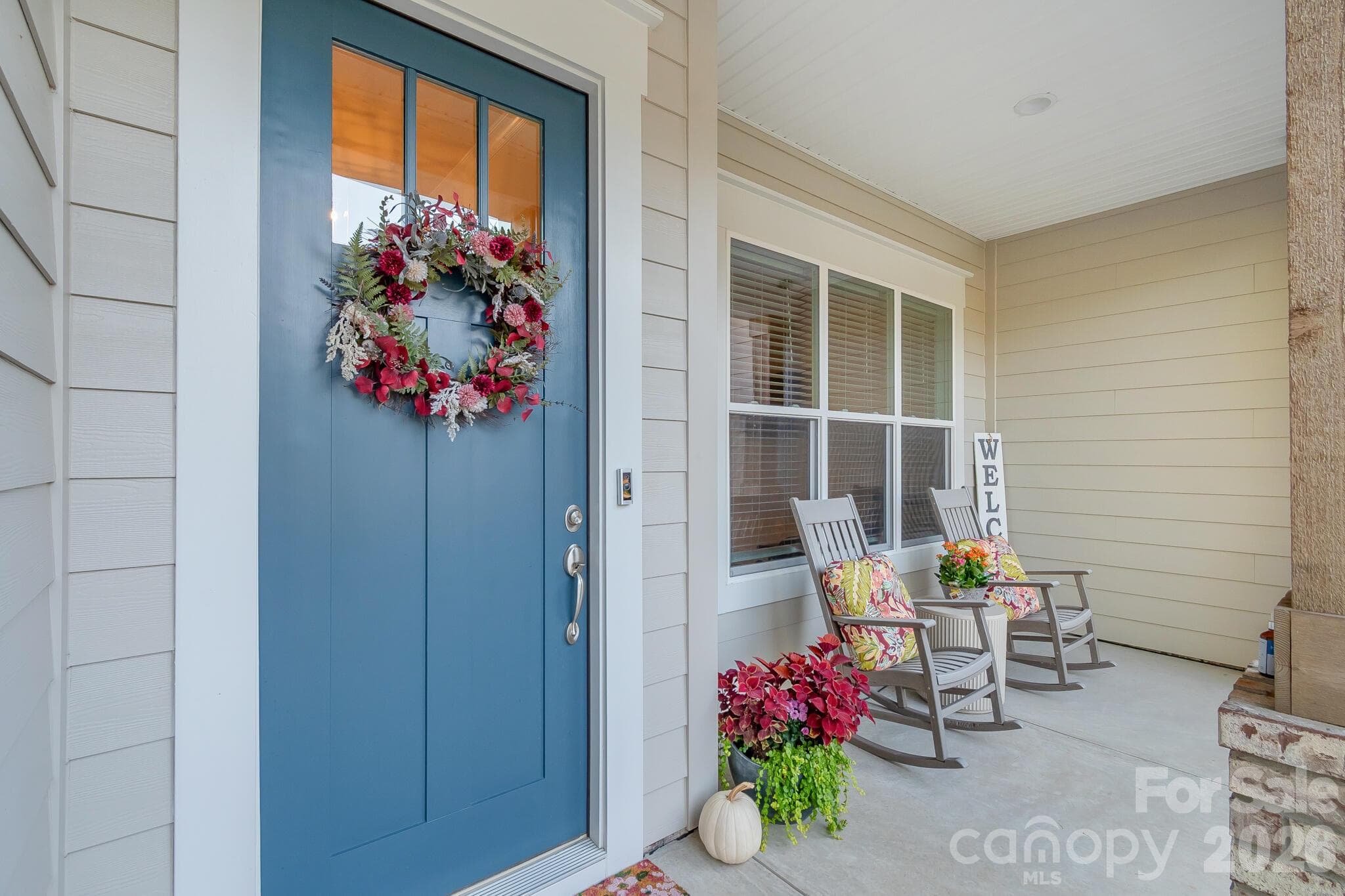 Single Family Residence at 4236 Artdale Road SW, Concord, photo 3 of 48