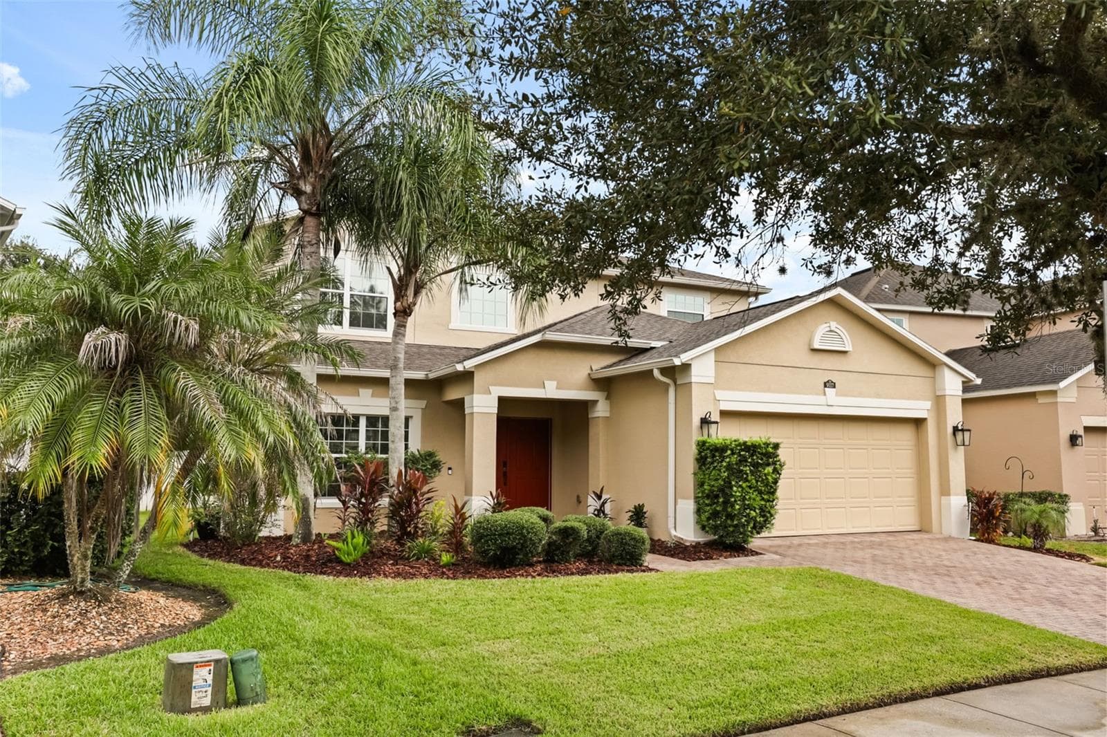 Single Family Residence at 9117 OAK COMMONS WAY, ORLANDO, photo 2 of 45