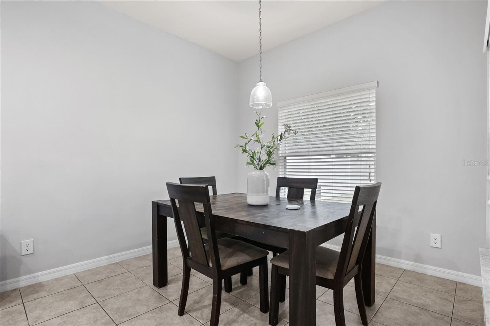 Single Family Residence at 9117 OAK COMMONS WAY, ORLANDO, photo 12 of 45