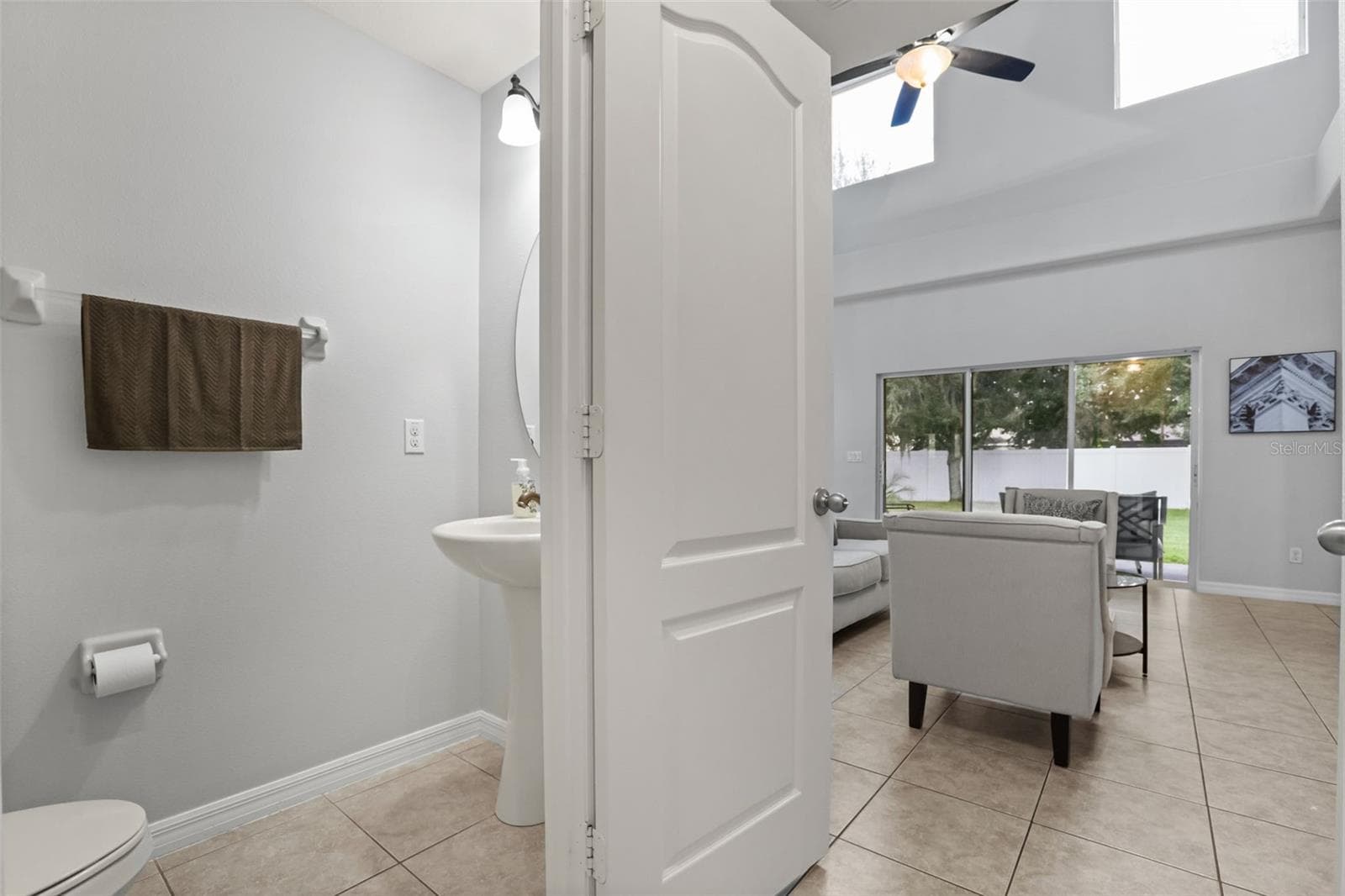 Single Family Residence at 9117 OAK COMMONS WAY, ORLANDO, photo 33 of 45